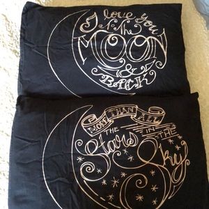 I love you to the moon and back pillow case set